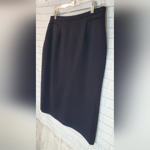 Kasper Black Pencil Skirt - Picture 3 of 8